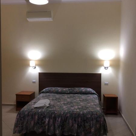 Albergo Enrica Rome Luaran gambar