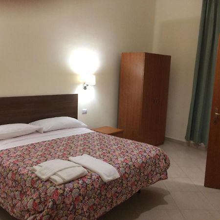 Albergo Enrica Rome Luaran gambar