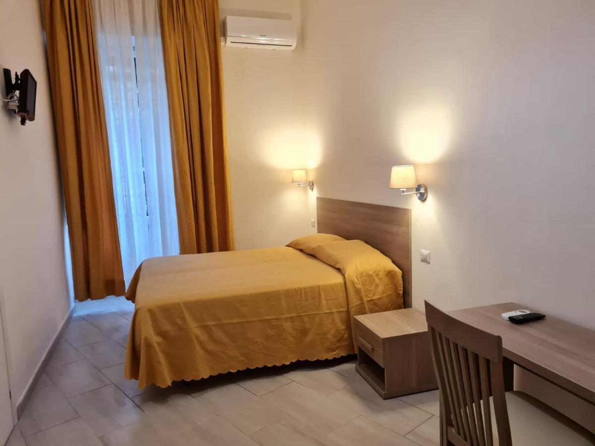 Albergo Enrica Rome Luaran gambar