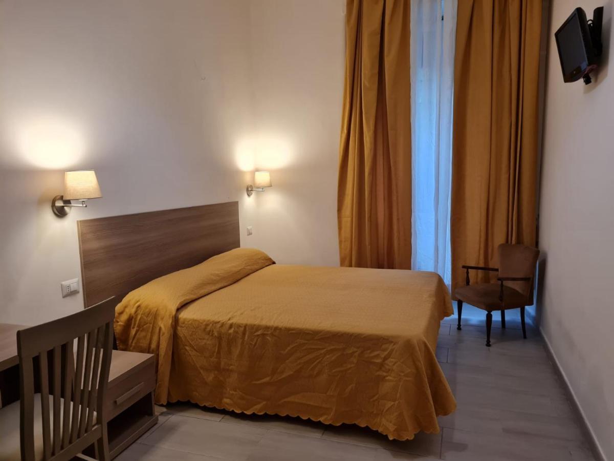 Albergo Enrica Rome Luaran gambar