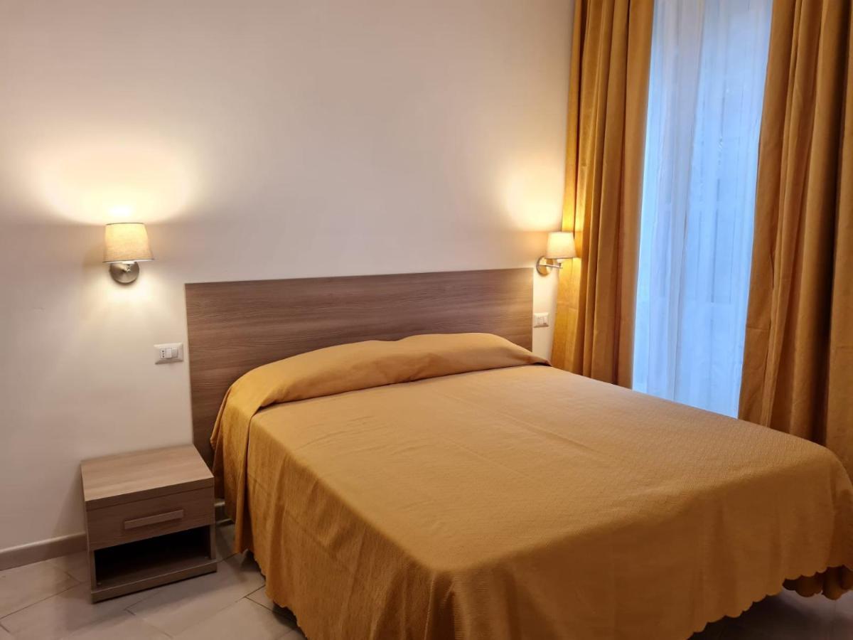 Albergo Enrica Rome Luaran gambar