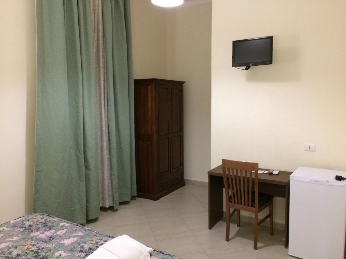 Albergo Enrica Rome Luaran gambar
